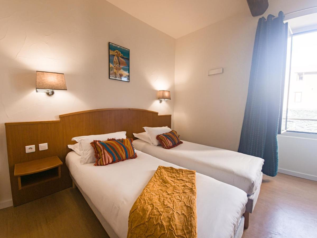 Hotel Posta Vecchia Бастия Екстериор снимка