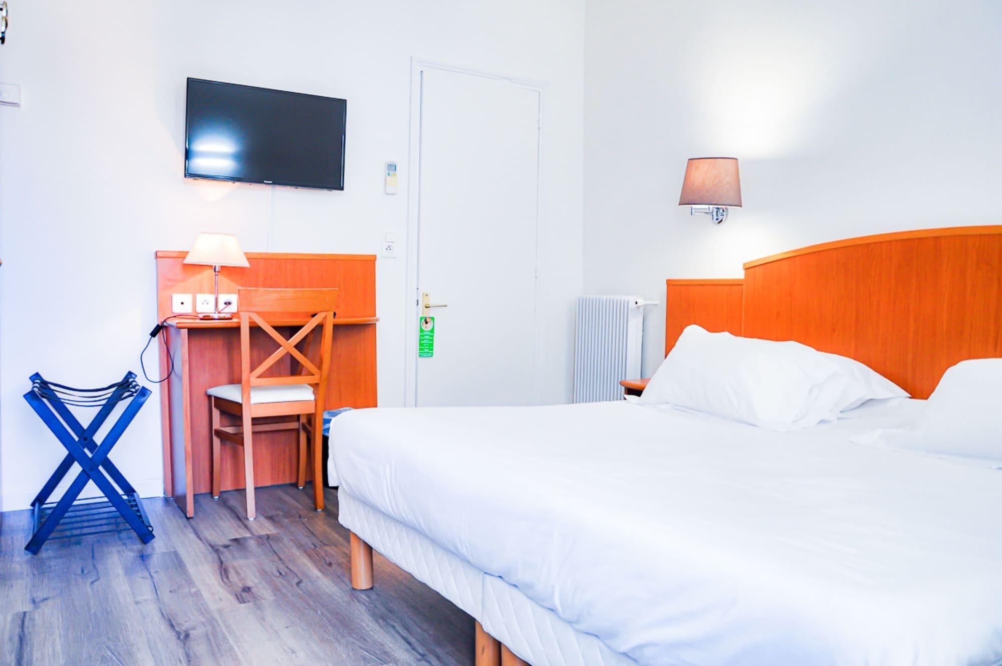 Hotel Posta Vecchia Бастия Екстериор снимка