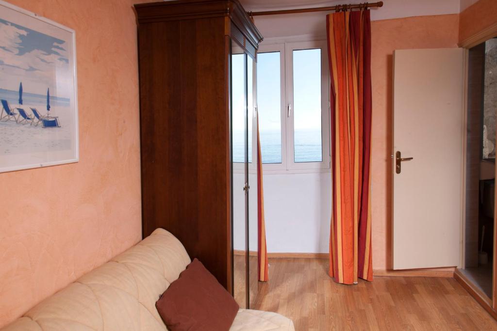 Hotel Posta Vecchia Бастия Екстериор снимка
